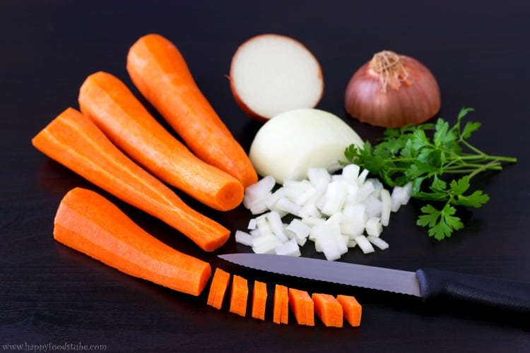 Split Pea Soup Chopping | happyfoodstube.com